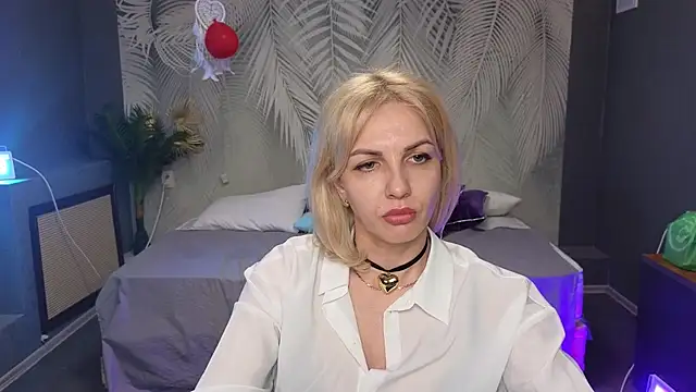 Barbara Blonde online show from March 15, 8:58 am