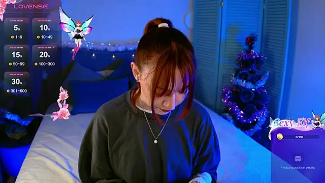 Maddy Garcia online show from December 17, 11:11 pm