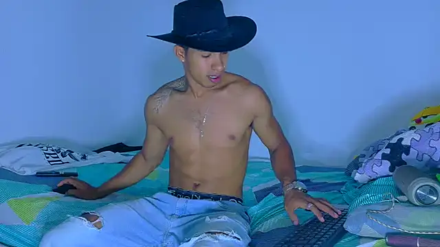 maximo vega newv online show from April 22, 8:43 pm