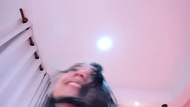 sophiawhite   online show from February 26, 7:27 pm