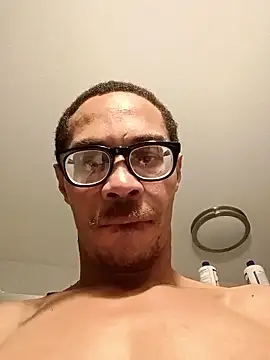 Snapshot of CirocObama69 chatting on October 30, 9:22 am CirocObama69 online show from October 30, 9:22 am