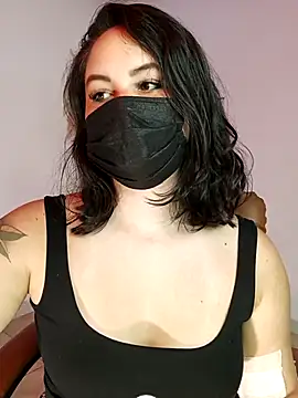 Snapshot of Aiunii1 chatting on October 22, 1:33 pm Aiunii1 online show from October 22, 1:33 pm