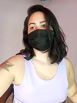 Snapshot of Aiunii1 chatting on November 16, 2:00 pm Aiunii1 online show from November 16, 2:00 pm