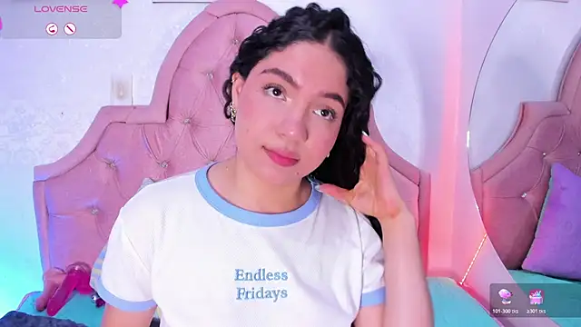 amandalee01 online show from November 8, 7:56 pm