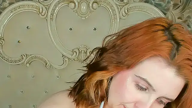 Melanie Stoun online show from March 3, 6:33 pm