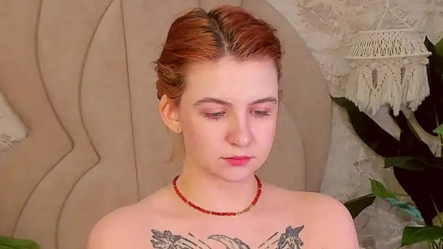Melanie Stoun online show from March 12, 4:13 pm