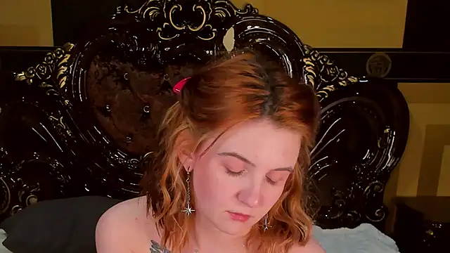 Melanie Stoun online show from March 16, 6:34 pm