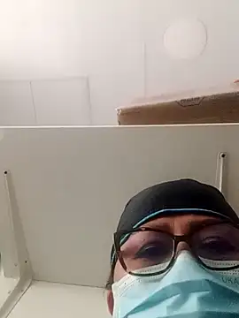 Darly Gomez online show from March 3, 1:09 pm