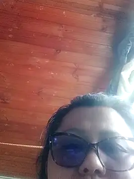 Darly Gomez online show from March 22, 8:37 pm