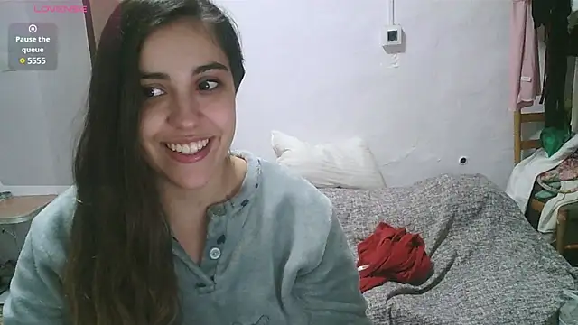 Snapshot of Ursumi1 chatting on January 25, 7:28 pm Ursumi1 online show from January 25, 7:28 pm