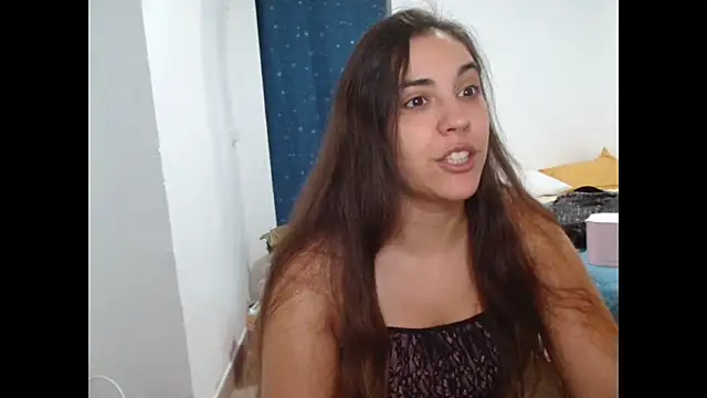 Snapshot of Ursumi1 chatting on October 10, 10:58 am Ursumi1 online show from October 10, 10:58 am