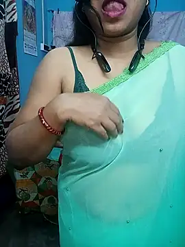 Snapshot of Sexy_Mona_Bhabhi chatting on January 6, 5:38 pm Sexy Mona Bhabhi online show from January 6, 5:38 pm