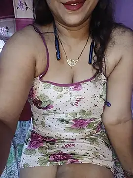 Snapshot of Sexy_Mona_Bhabhi chatting on June 25, 2:33 am Sexy Mona Bhabhi online show from June 25, 2:33 am