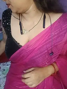 Snapshot of Sexy_Mona_Bhabhi chatting on July 20, 5:37 pm Sexy Mona Bhabhi online show from July 20, 5:37 pm