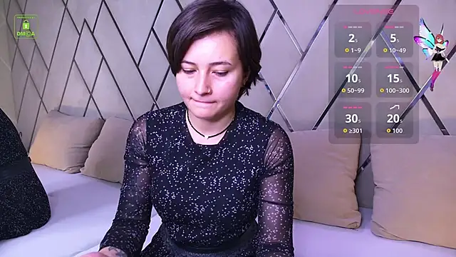 Ishtar Divine online show from October 18, 3:46 pm