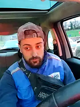 salvat22 online show from December 23, 3:44 pm