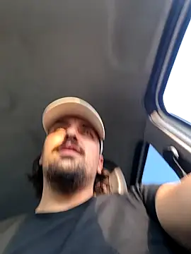 salvat22 online show from September 21, 3:46 pm