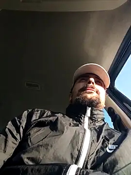 salvat22 online show from March 23, 3:49 pm