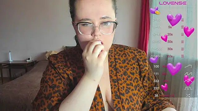 Jessica Joy online show from May 15, 6:31 am