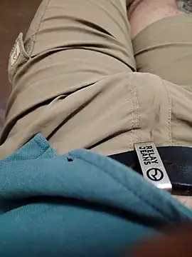 Magical Feel online show from April 17, 7:50 pm