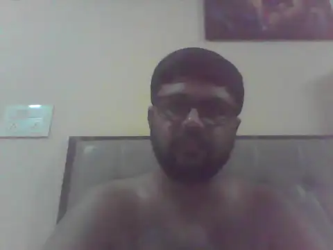 SexyyMotaLund57 online show from May 27, 2:36 pm