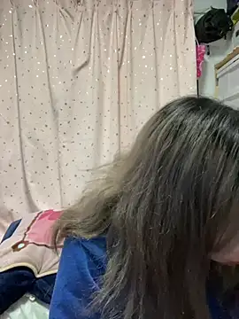 Snapshot of YUNA-yuna chatting on March 22, 4:47 pm YUNA-yuna online show from March 22, 4:47 pm