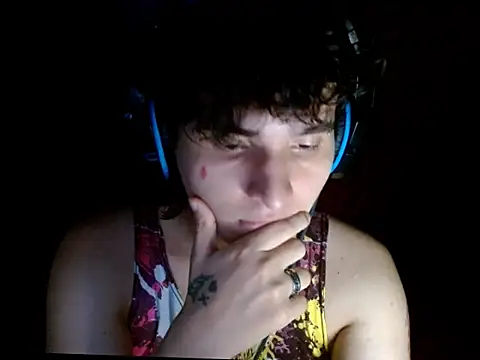 Charley quin online show from March 16, 1:33 am