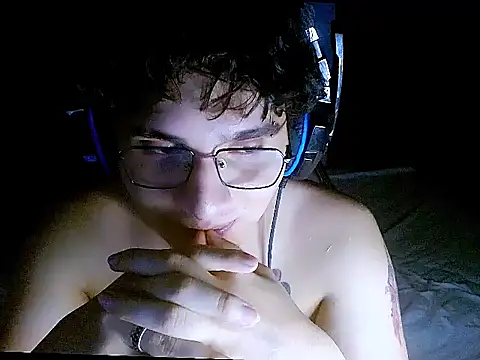 Charley quin online show from March 26, 11:10 pm