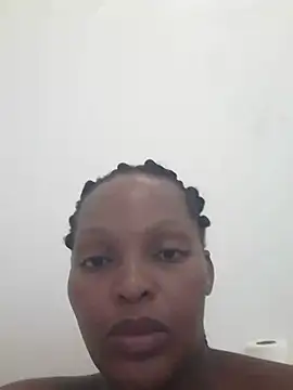 Snapshot of wet_Lips_x_x chatting on December 19, 8:45 am wet Lips x x online show from December 19, 8:45 am