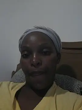 Snapshot of wet_Lips_x_x chatting on December 29, 5:33 pm wet Lips x x online show from December 29, 5:33 pm