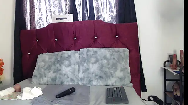 Snapshot of Astrid_Mller chatting on July 13, 3:26 pm Astrid Mller online show from July 13, 3:26 pm