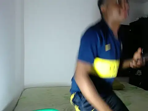 Snapshot of fabitokr chatting on November 20, 9:58 pm fabitokr online show from November 20, 9:58 pm