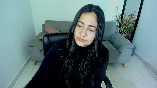 Snapshot of Adele_Sweett chatting on February 24, 10:57 am Adele Sweett online show from February 24, 10:57 am