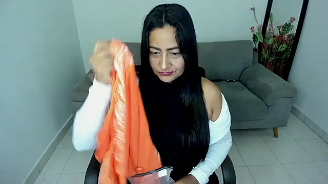 Snapshot of Adele_Sweett chatting on March 2, 11:06 am Adele Sweett online show from March 2, 11:06 am