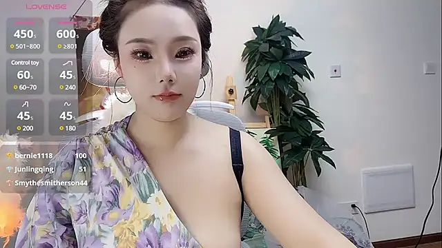ChuChu1991 online show from December 13, 5:21 pm