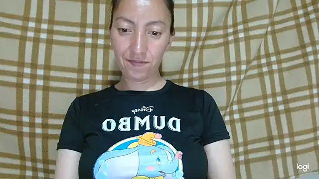 Snapshot of kaybabyhot chatting on October 29, 3:20 am kaybabyhot online show from October 29, 3:20 am