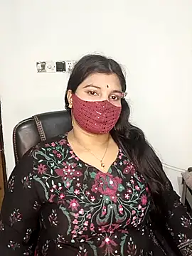 Hot-Angel  online show from January 7, 7:49 pm