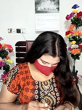 Hot-Angel  online show from February 10, 5:28 pm