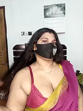 Hot-Angel  online show from April 14, 3:40 pm