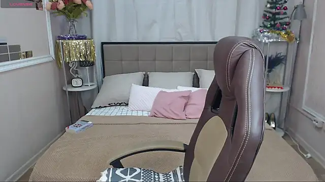 lissa voxx online show from December 25, 5:58 am