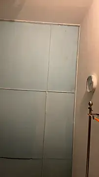 Snapshot of nick__yy chatting on December 18, 5:24 am nick yy online show from December 18, 5:24 am