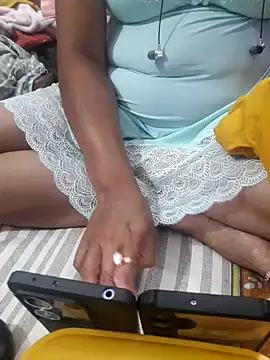 rani076144 online show from February 3, 6:17 pm