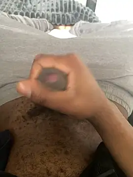 Hueythebbc online show from March 17, 12:35 pm