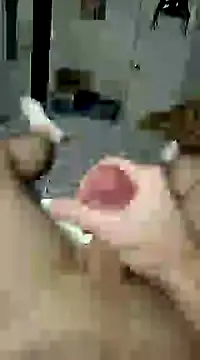 Snapshot of Meat2CumOn chatting on December 13, 4:11 am Meat2CumOn online show from December 13, 4:11 am