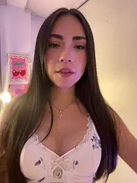 Melody 04 online show from April 18, 3:10 am