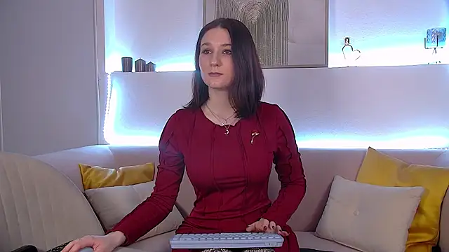 Snapshot of VictoriaArdern chatting on January 28, 6:49 pm VictoriaArdern online show from January 28, 6:49 pm