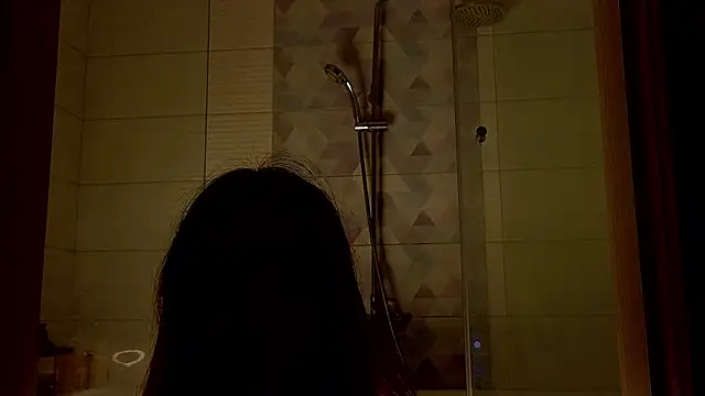 MissFreyaX online show from January 14, 3:15 pm