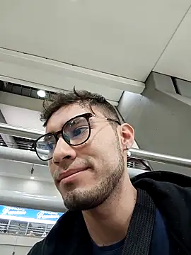 alexdesire online show from October 17, 9:01 am