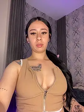 Zoee t online show from November 9, 3:38 am