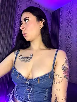 Zoee t online show from November 14, 4:00 am